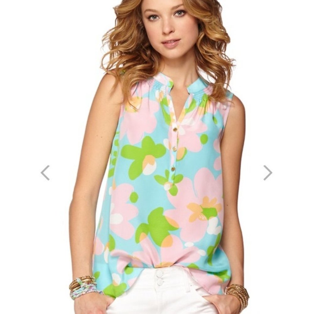 EUC LILLY PULITZER HOUSTON SILK TOP (S56)